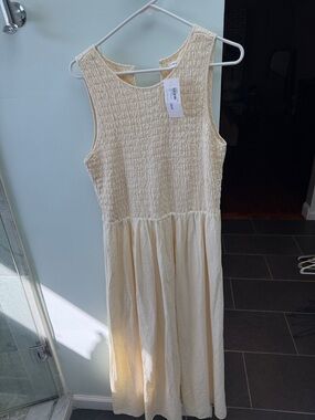 Z SupplySmocked Sleeveless Midi Dress